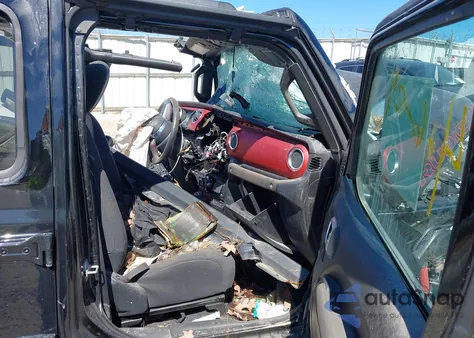 2020 Jeep Wrangler Unlimited Rubicon 4X4 from USA, damaged, VIN 1C4HJXFG2LW147242